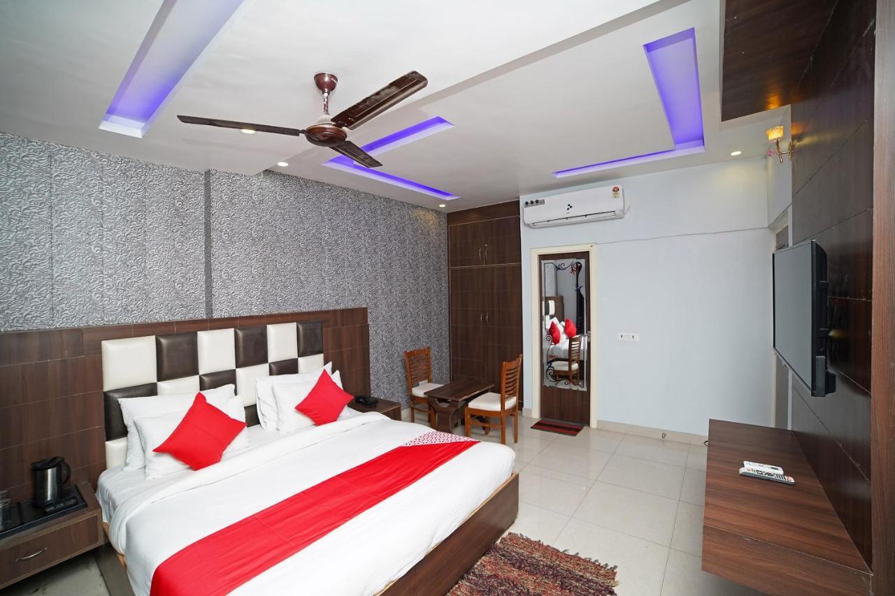 Oyo 39539 Hotel Vansh & Restaurant Kashipur Exteriér fotografie