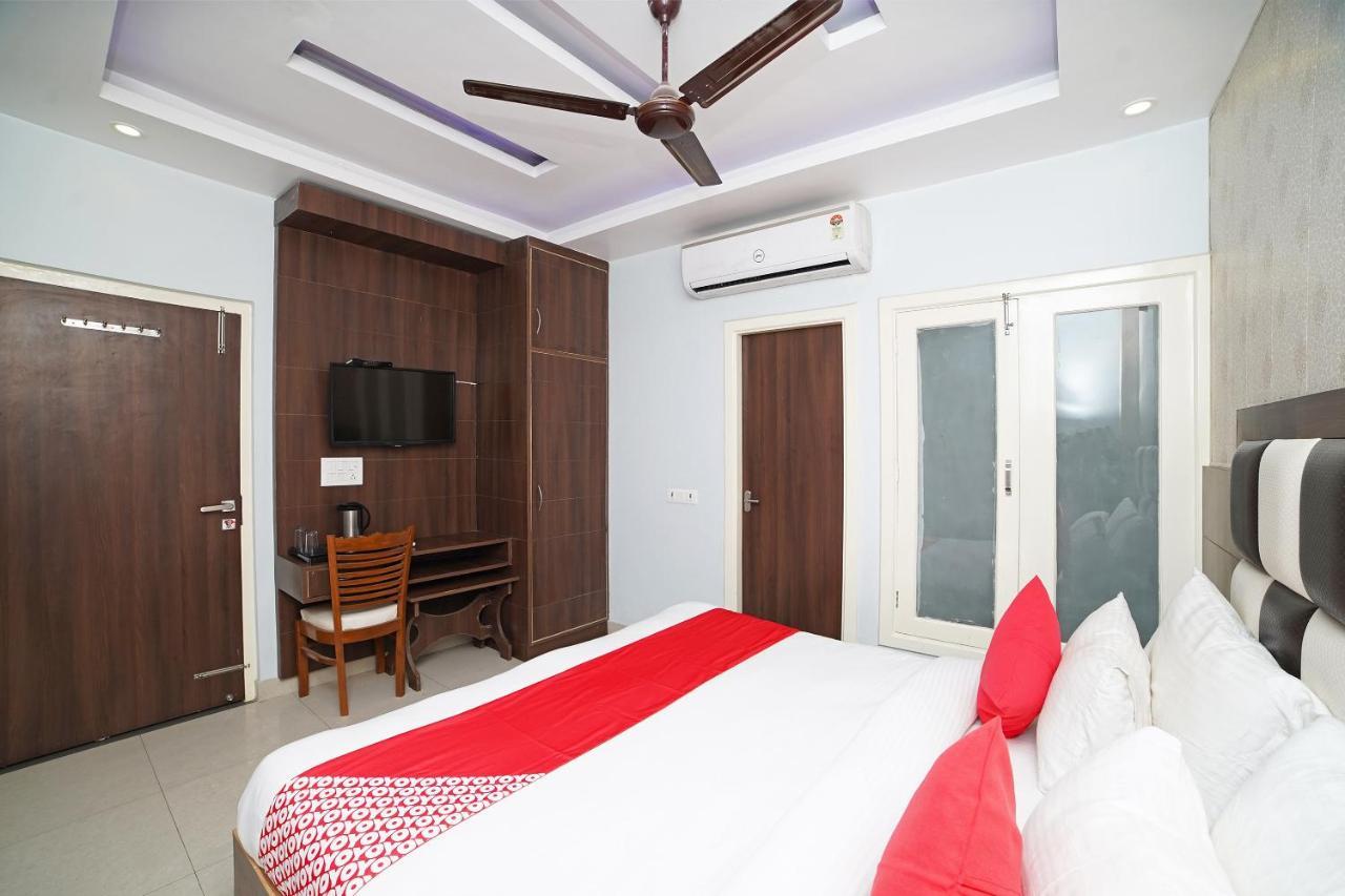 Oyo 39539 Hotel Vansh & Restaurant Kashipur Exteriér fotografie