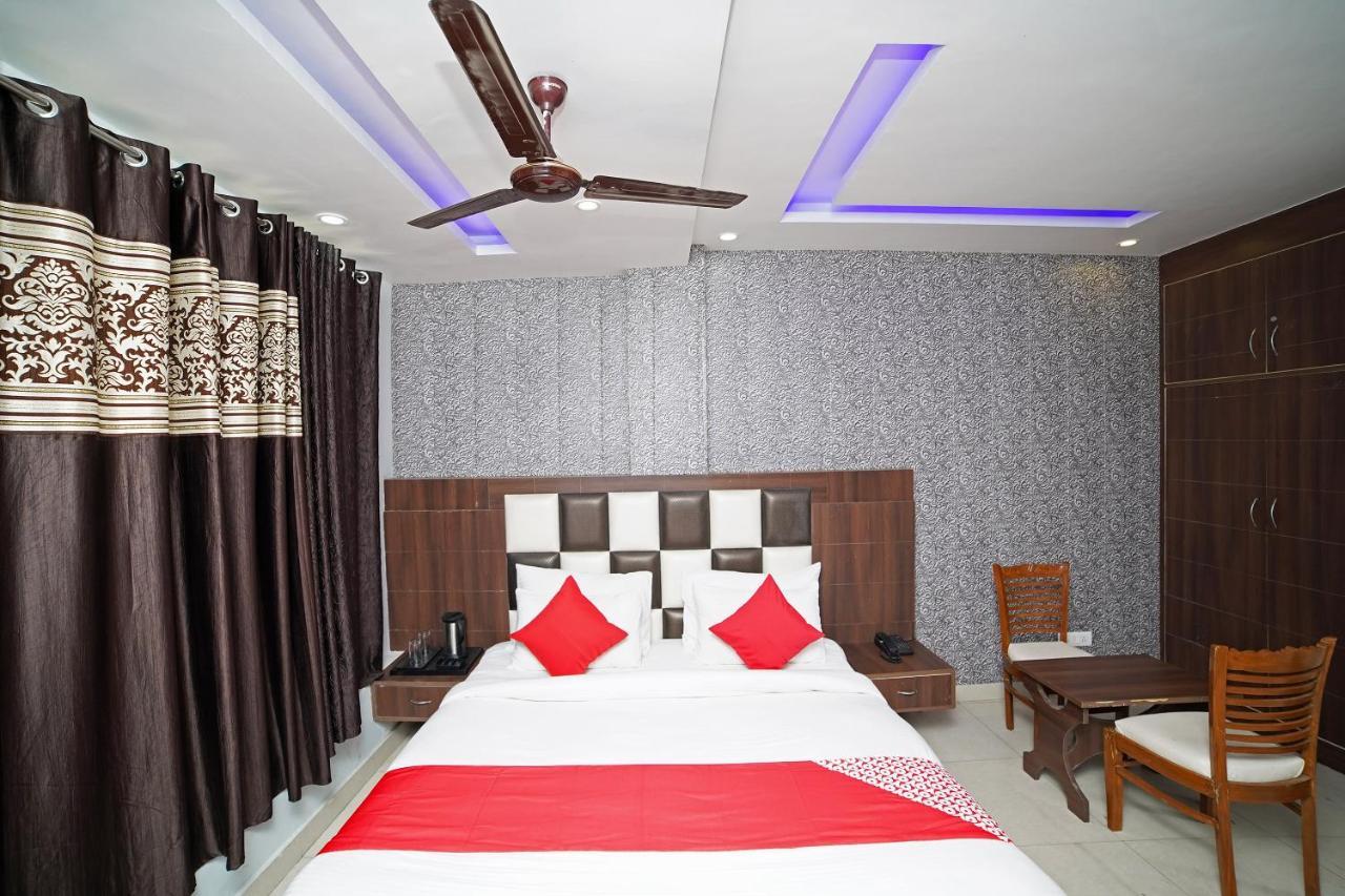 Oyo 39539 Hotel Vansh & Restaurant Kashipur Exteriér fotografie